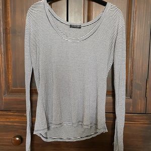 Brandy Melville Long Sleeve Top